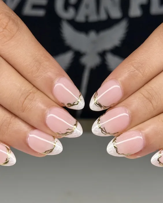 Mau Nail 5